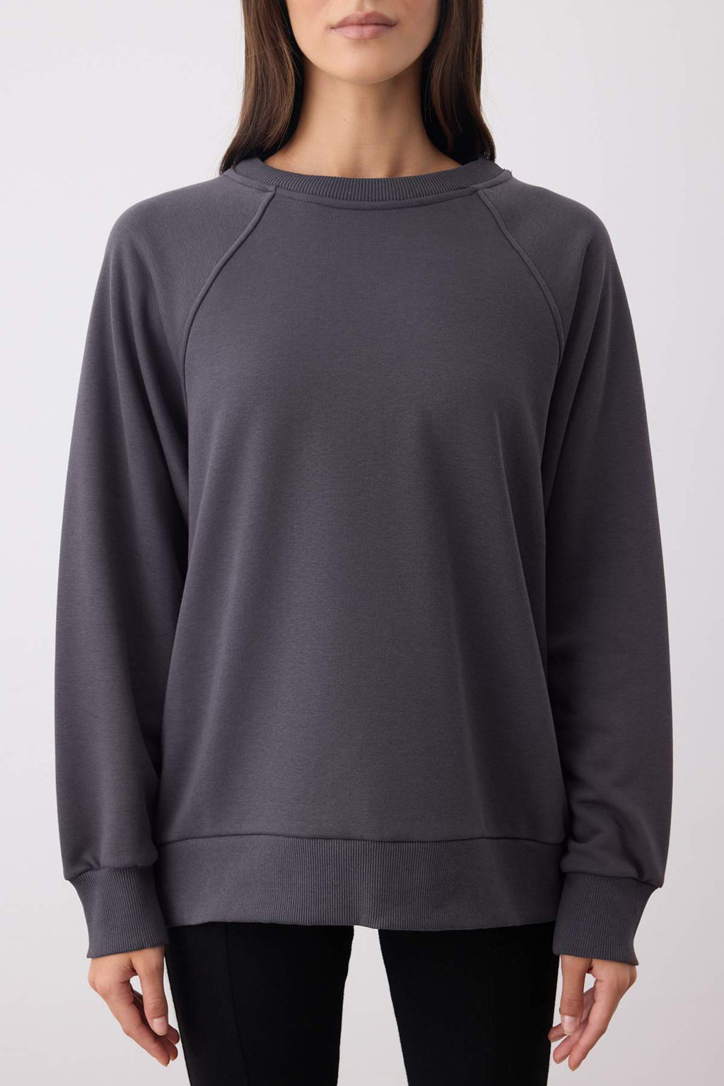 Antrasit Relaxed/Rahat Kal?p Basic Reglan Kol Bisiklet Yaka Orme Sweatshirt TWOAW26SW00030