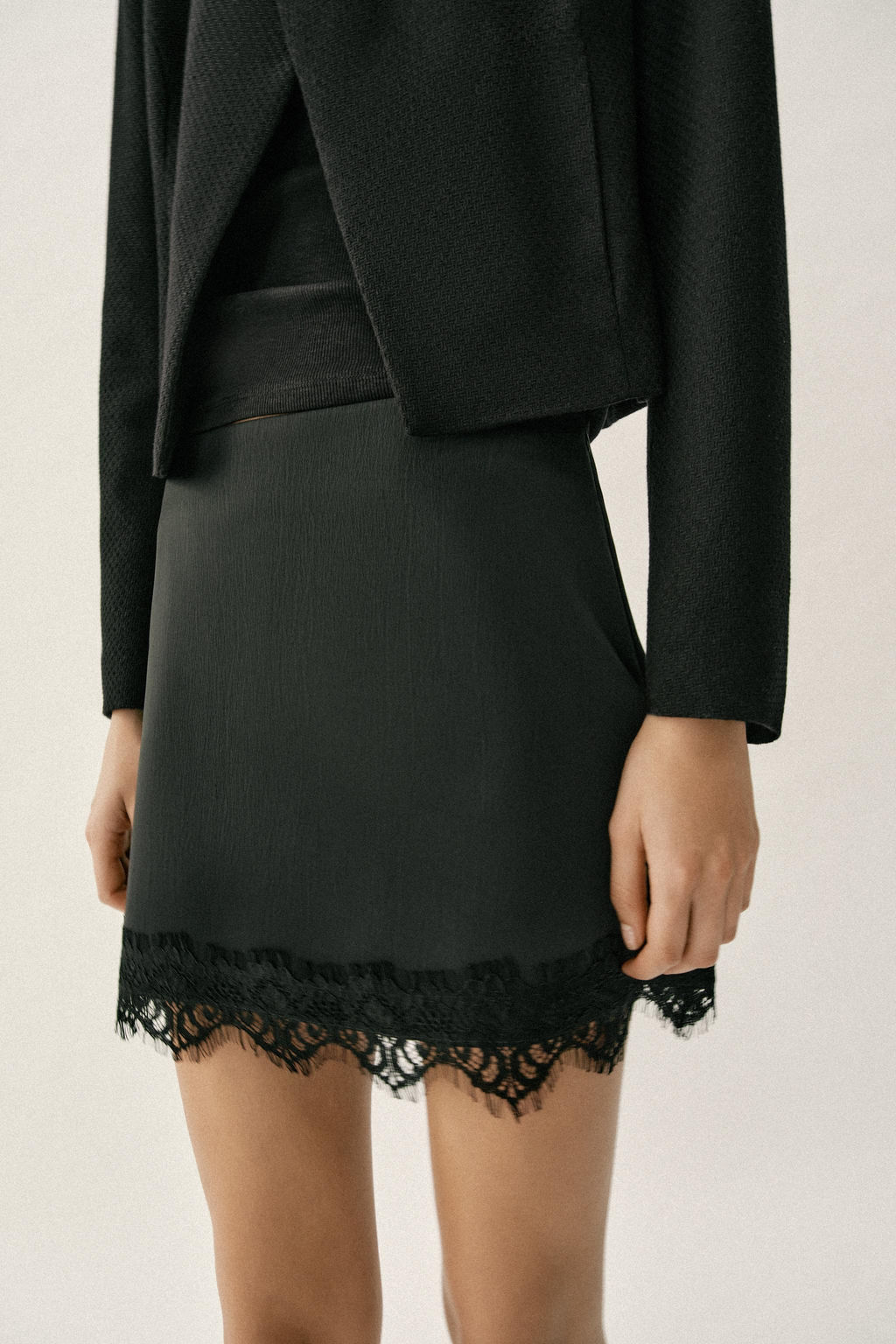 SKORT WITH LACE HEM - Zara фото 25