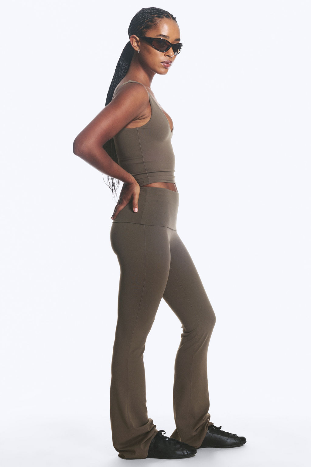 Mallas de yoga acampanadas