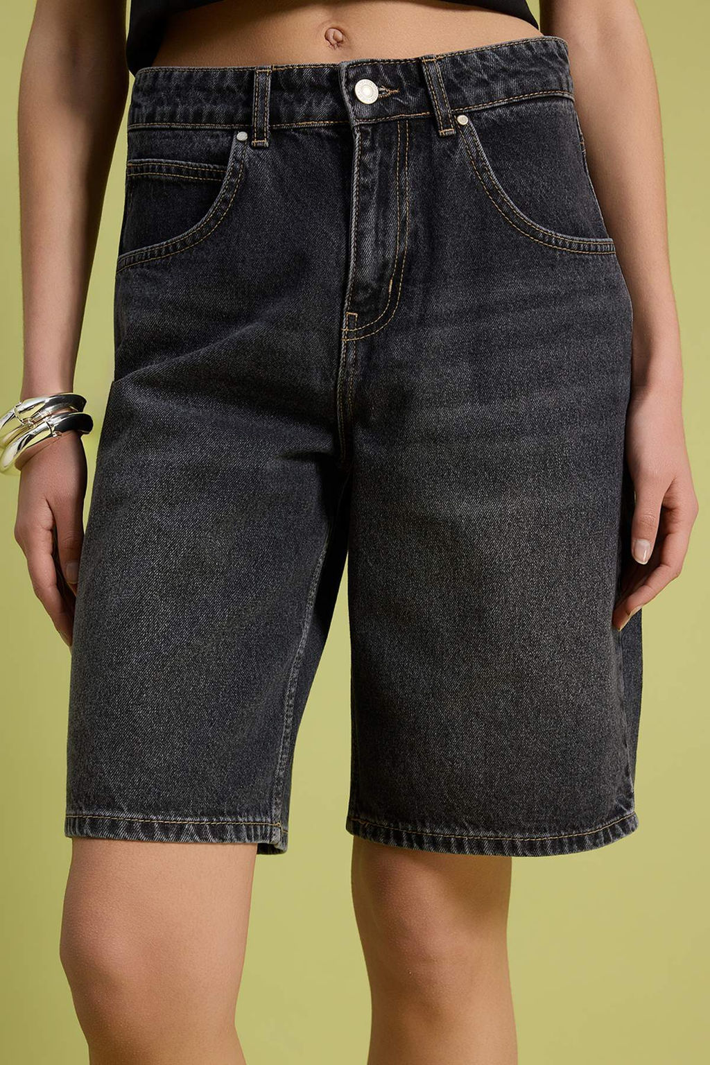 Mavi Yuksek Bel Denim Bermuda TWOSS26SR00106 - Trendyolmilla фото 11