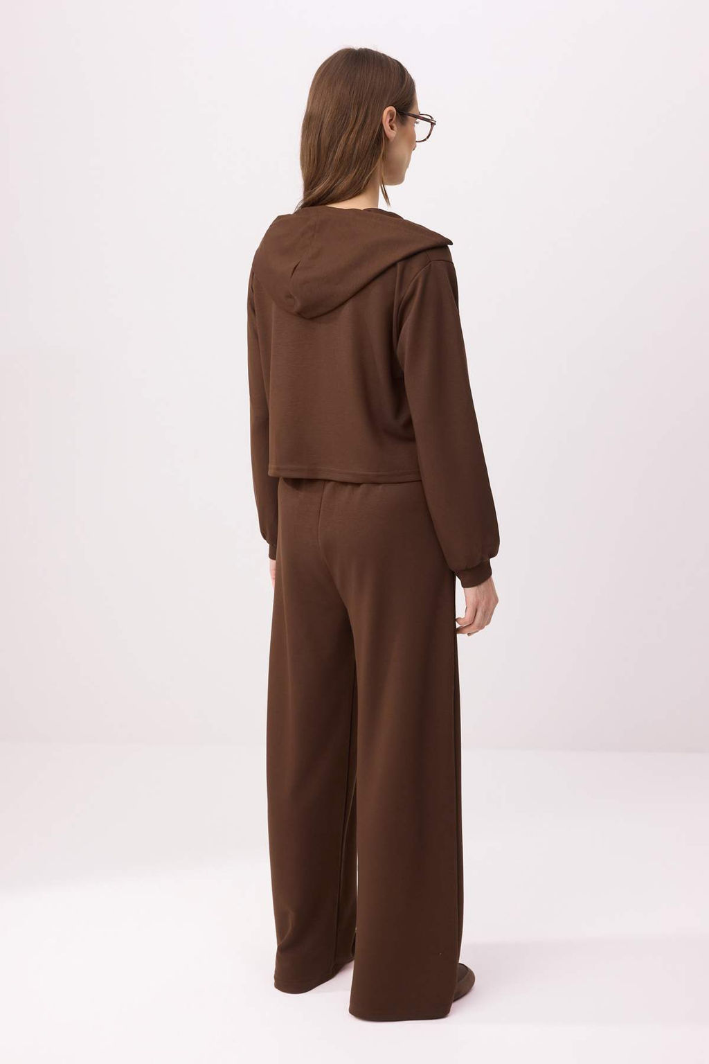 Kahverengi 3lu Wide Leg Havuz Yaka Genis Paca Soft Touch Orme Alt Ust Tak?m TWOSS26AU00147