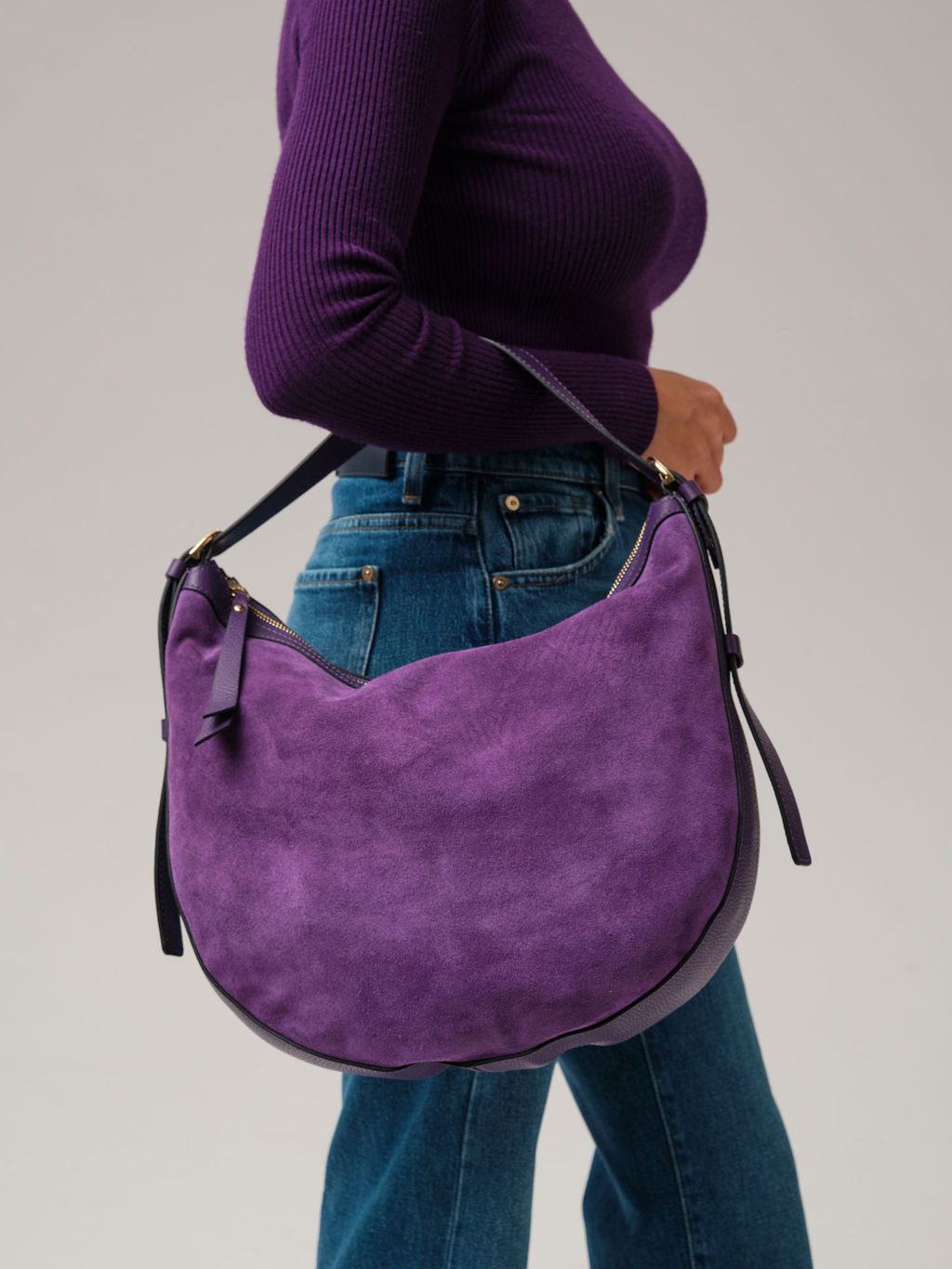 Сумка Azaro 30816 фиолетовая орхидея