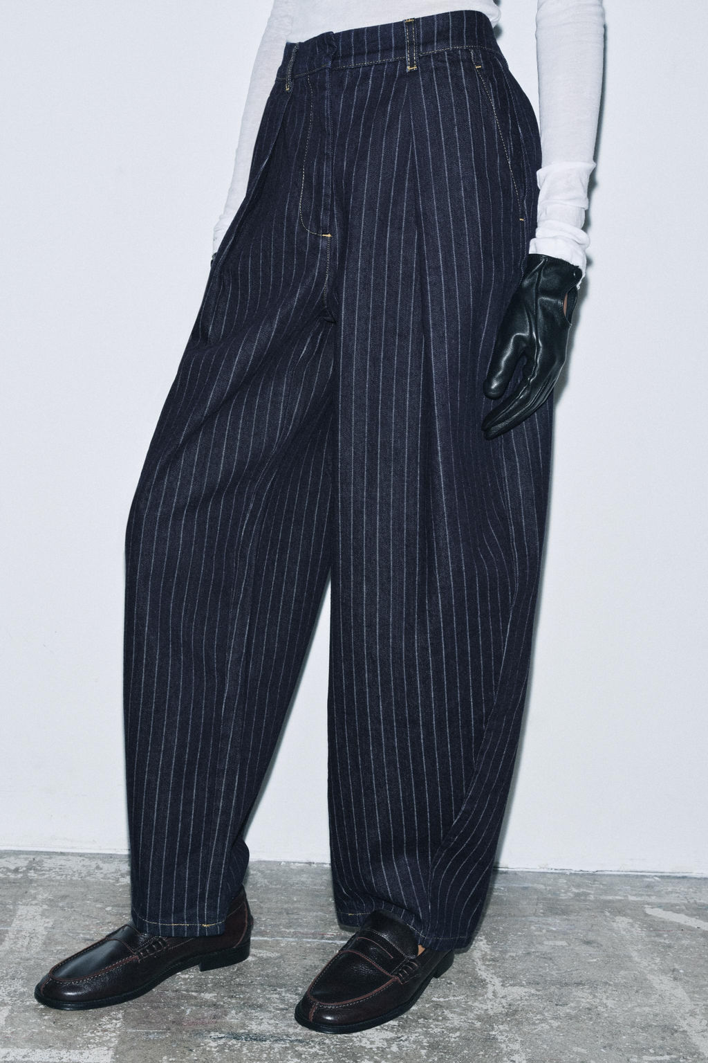 ZW COLLECTION MID-WAIST STRIPED BALLOON JEANS - Zara фото 2