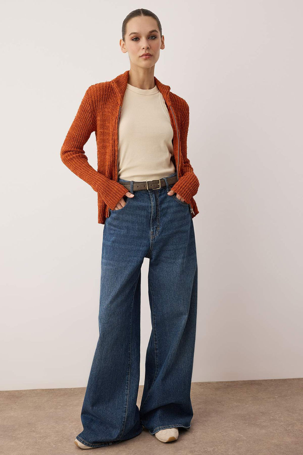 Tas Fermuarl? Dik Yaka Yumusak Dokulu Pamuklu Triko H?rka TWOAW26HI00088 - Trendyolmilla фото 6