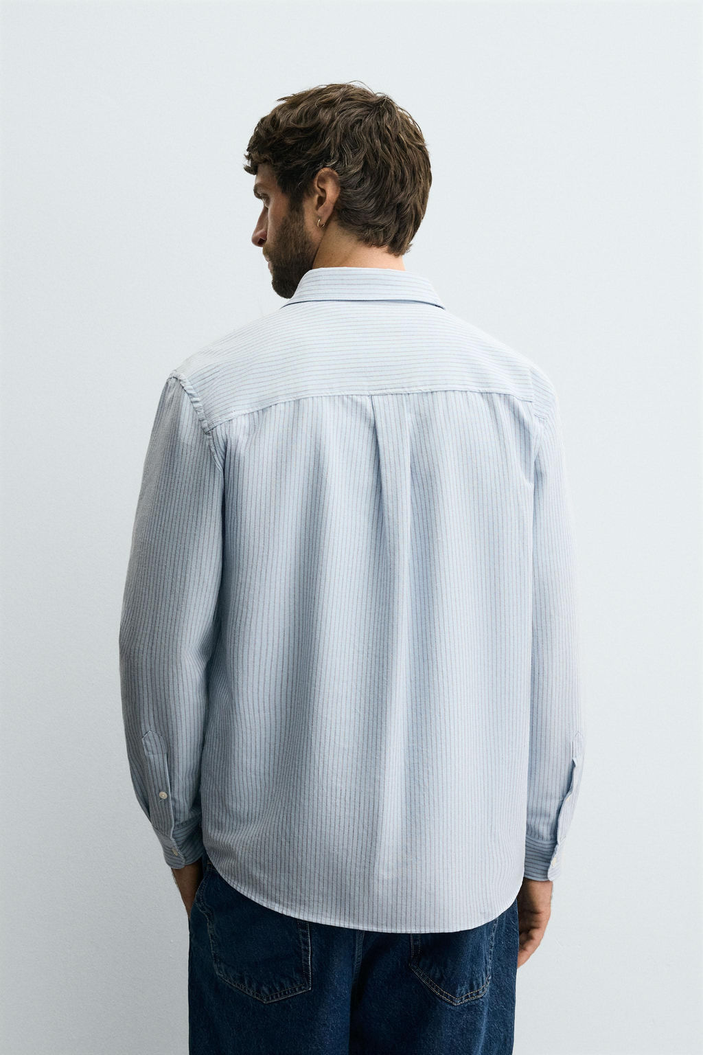 STRIPED REGULAR FIT SHIRT