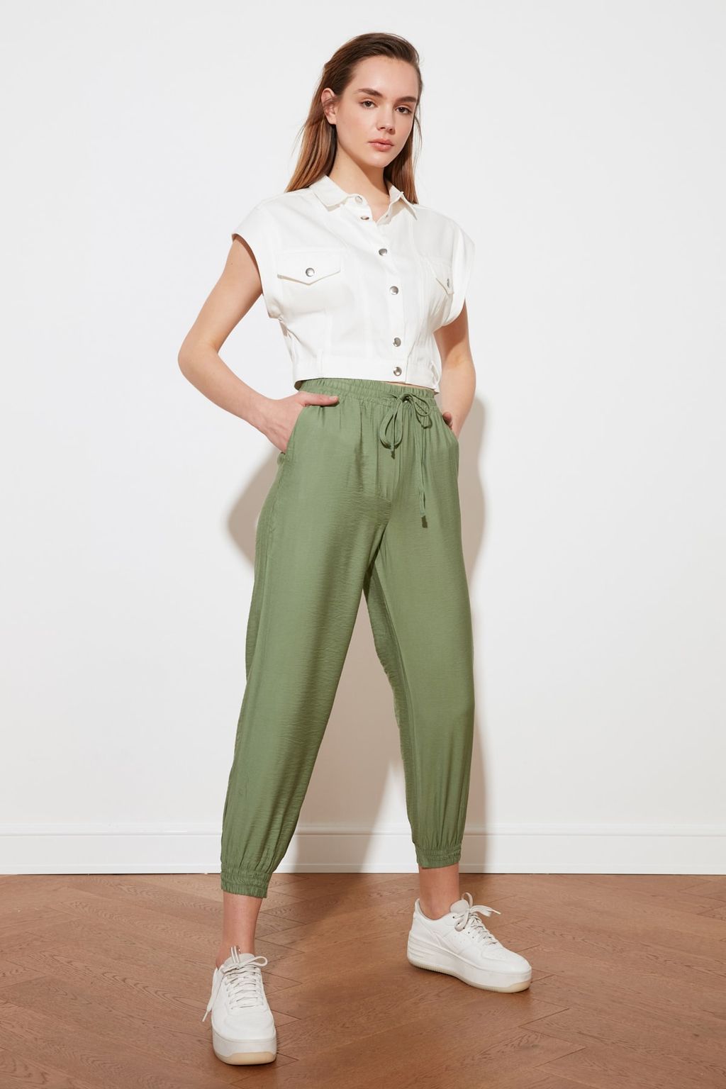 TRENDYOLMILLA Lacivert Jogger Dokuma Pantolon TWOSS20PL0129 фото 8