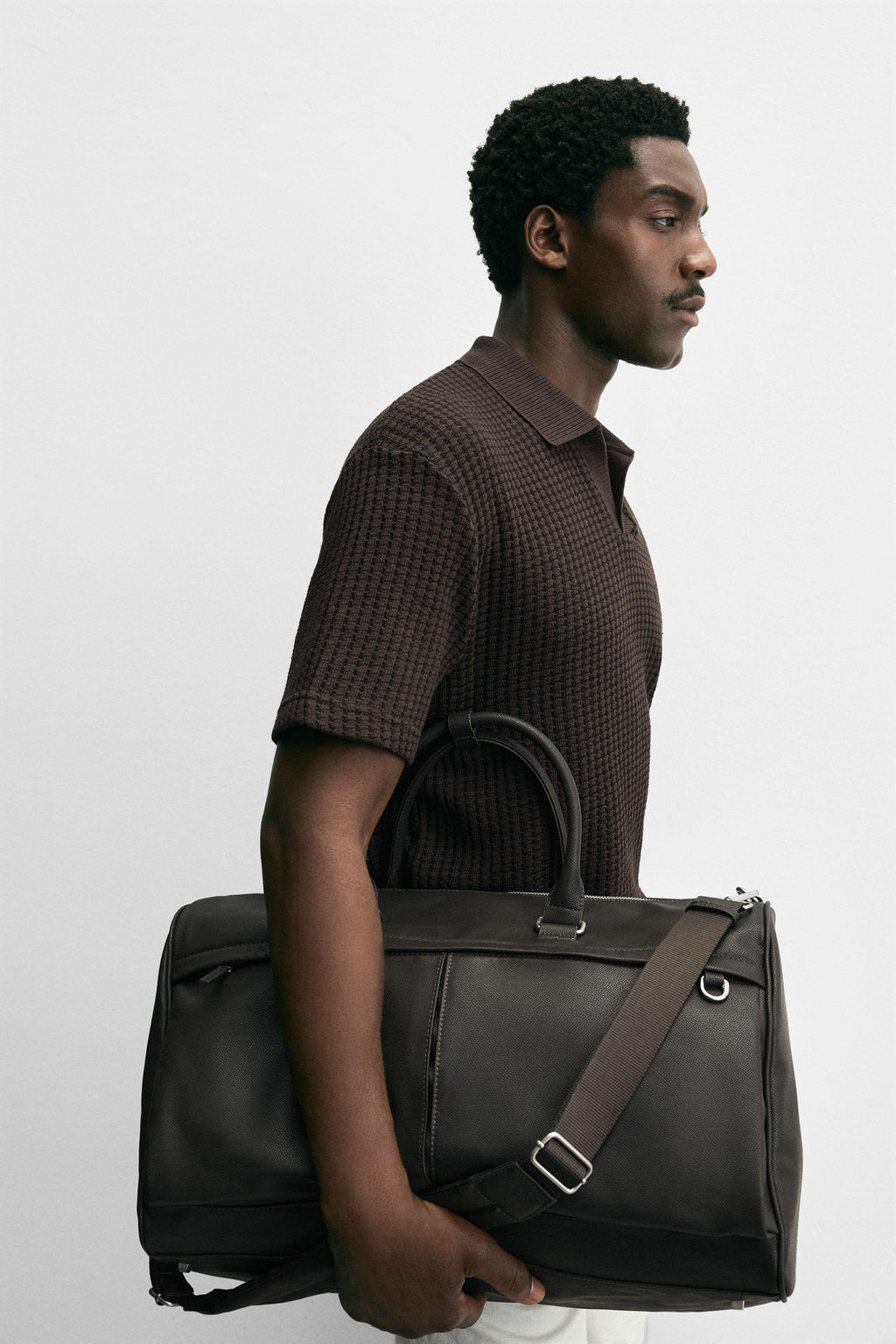TEXTURED TRAVEL BAG - Zara фото 2
