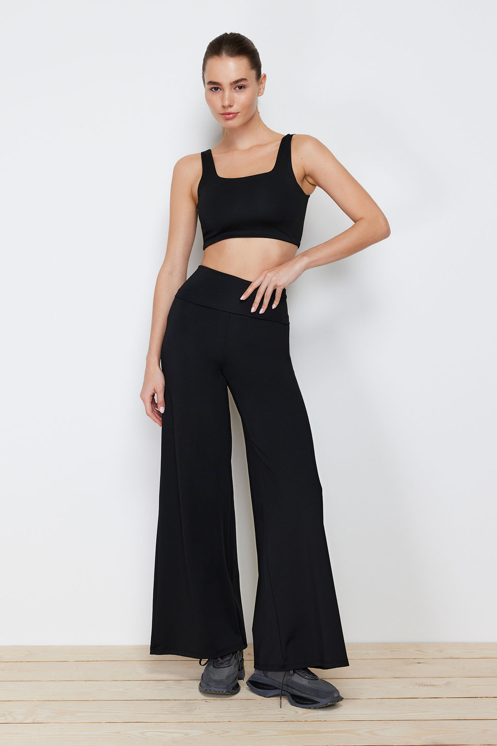 Siyah Scuba/Dalg?c Genis Paca Beli Katlanabilir Orme Spor Esofman Alt? TWOAW23EA00016 - Trendyolmilla фото 2