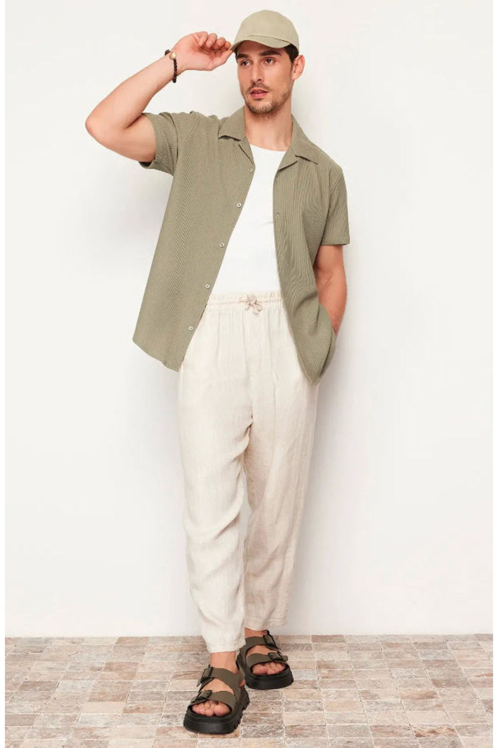 Yesil Regular Fit Apas Yaka Yazl?k Gomlek TMNSS23GO00105