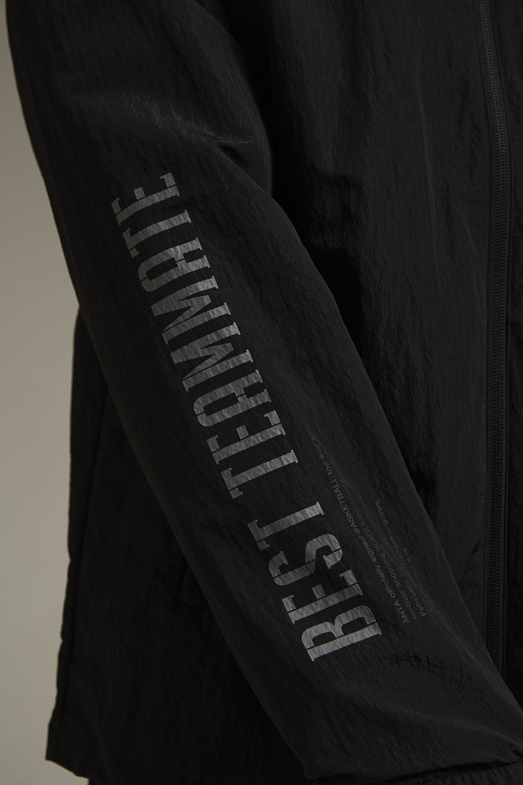 Ветровка Черный - Anta фото 6