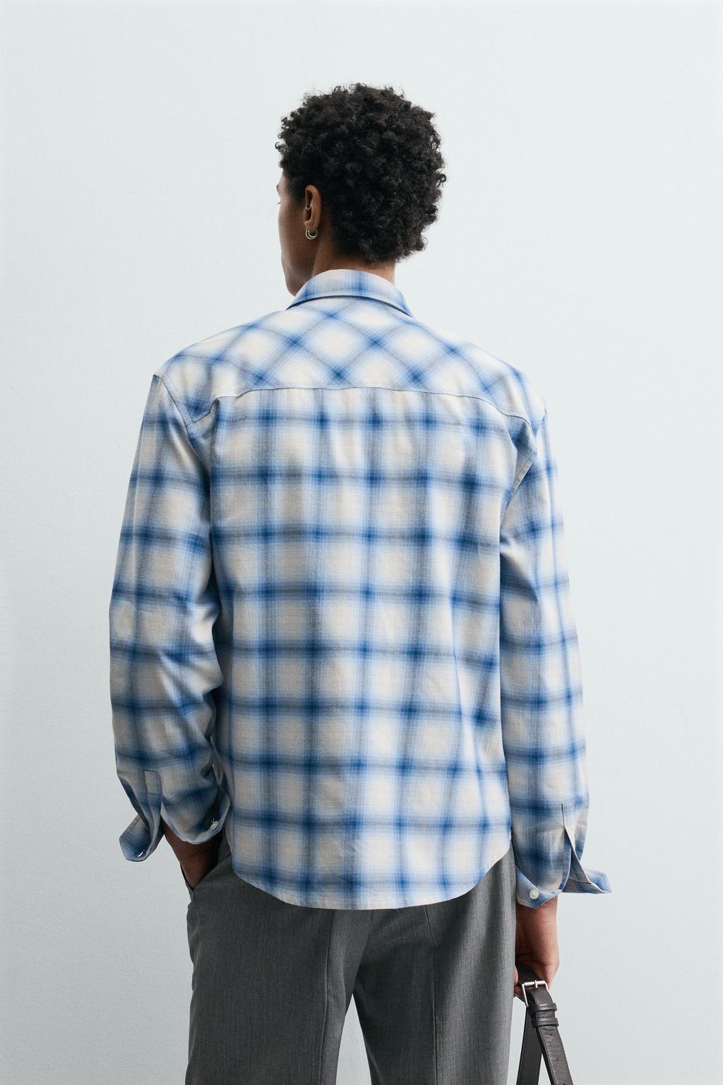 CAMISA RELAXED FIT CUADROS / Azul / Blanco - Zara фото 3