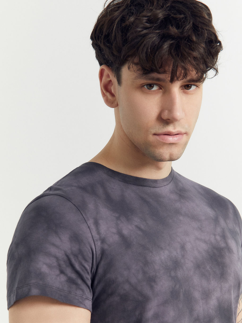 Футболка мужская серая с рисунком фаст-дай фаст-дай на графите 111773 - Mark formelle фото 6