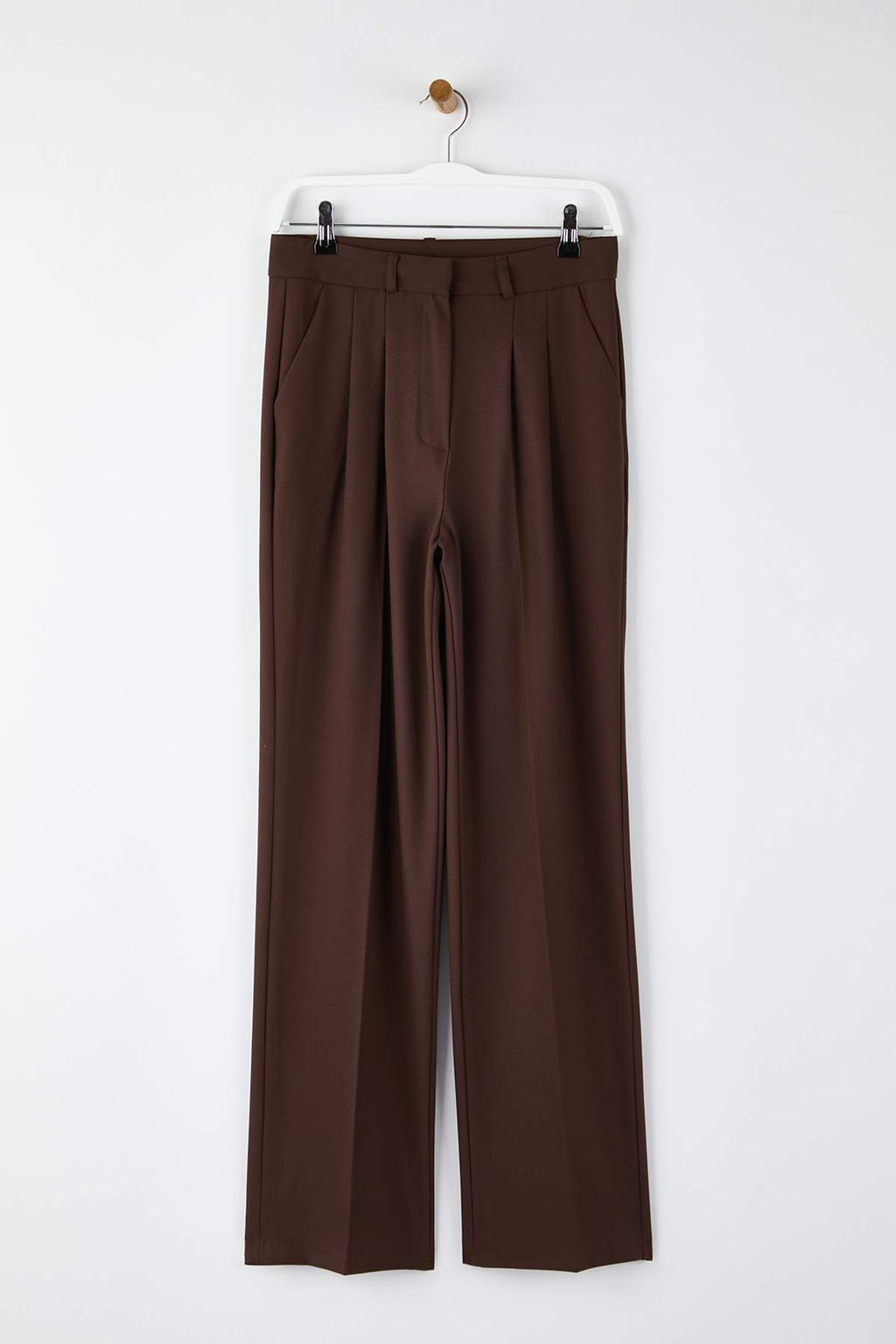 Koyu Kahverengi Limited Edition Straight/Duz Kesim Pilili Dokuma Kumas Pantolon TWOAW23PL00401