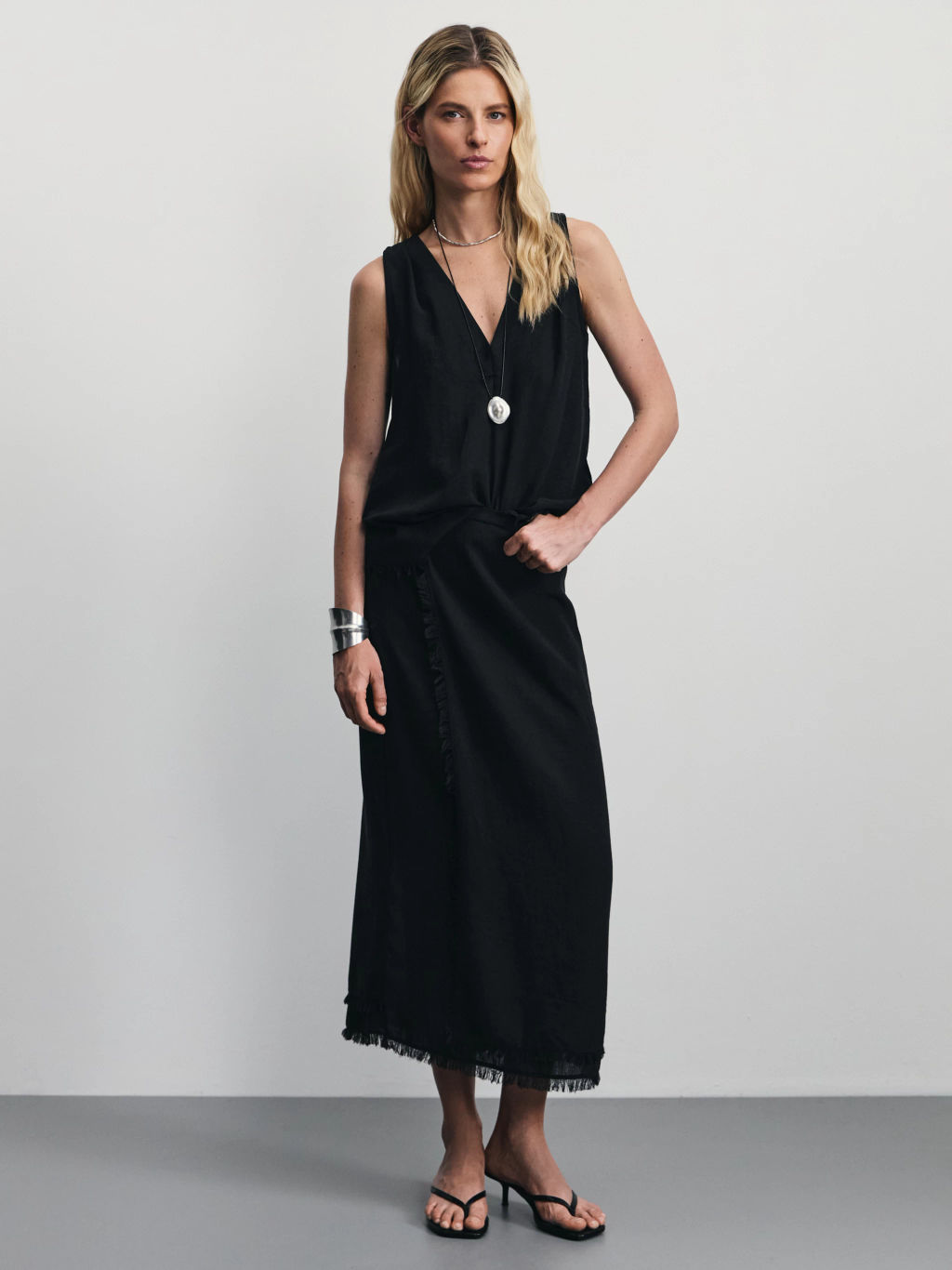 Блузка-топ с бахромой / Zarina  фото 2