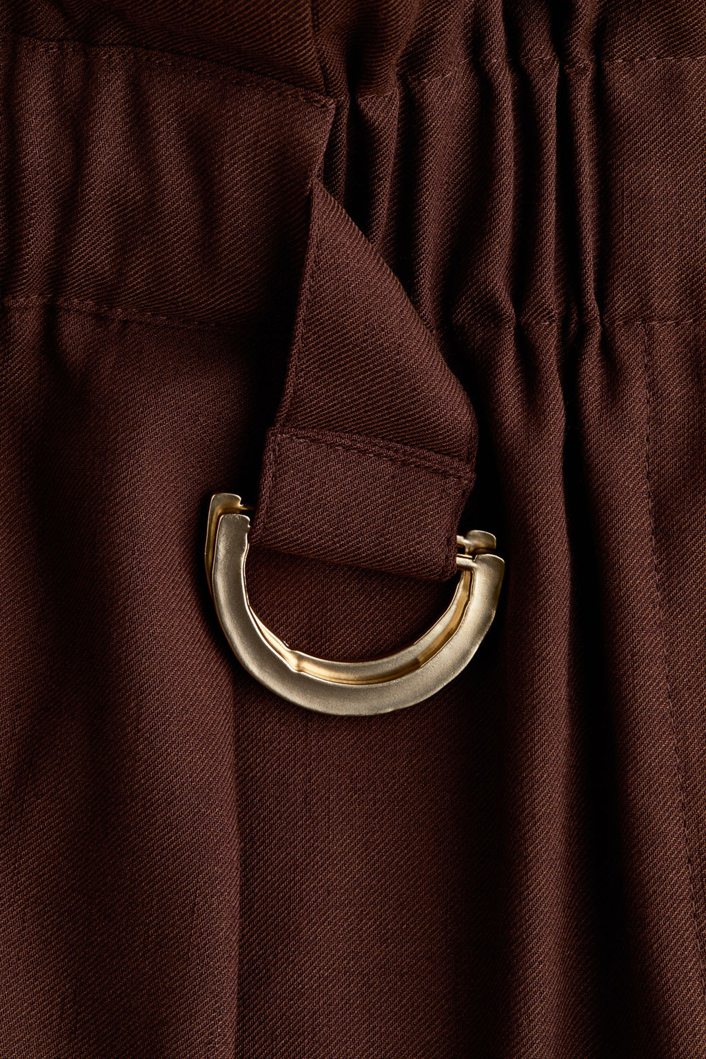 Pantal?n corto paper bag con cintur?n - H&m фото 5