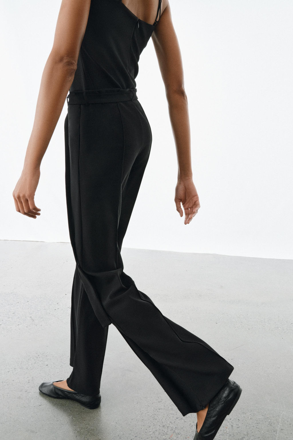 TOP TIRANTES CREPE / Negro - Zara фото 3