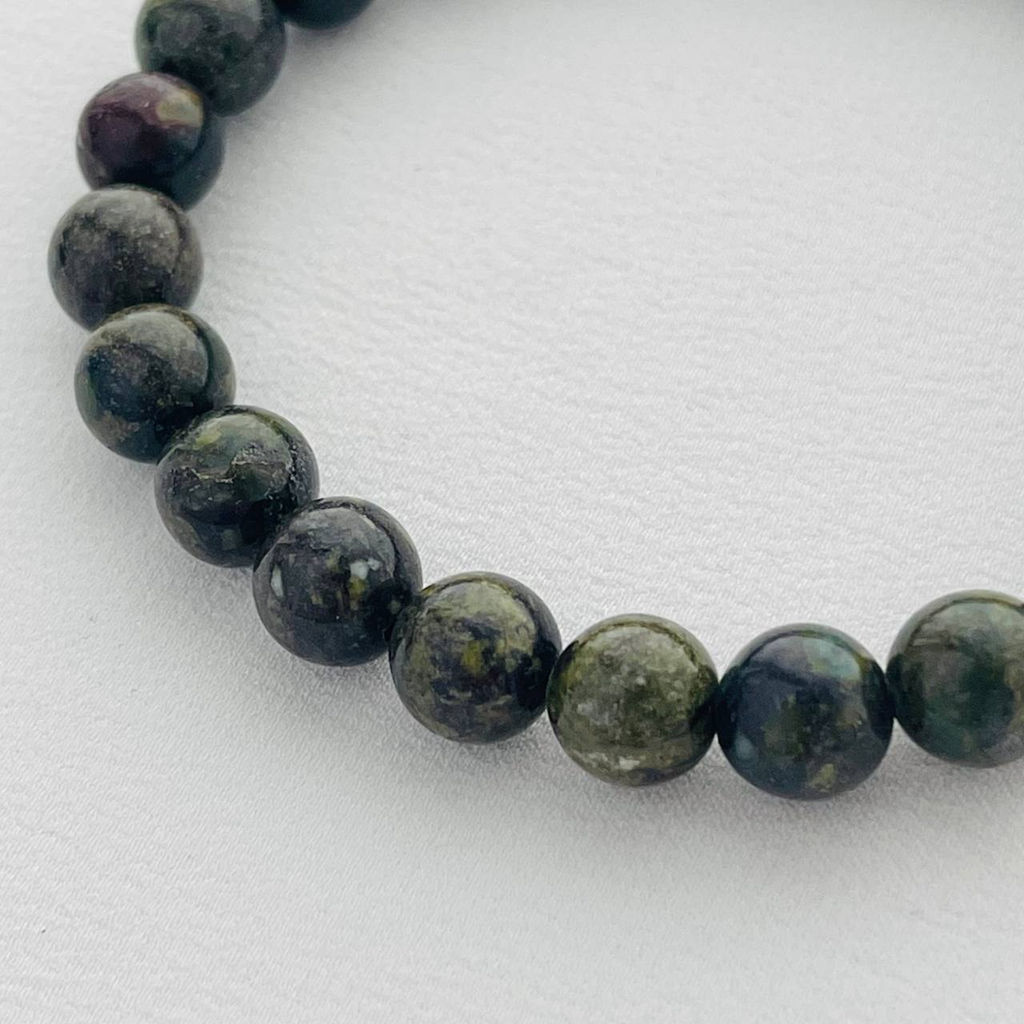 Браслет из зеленой Яшмы (Кровь дракона) 18,5 см