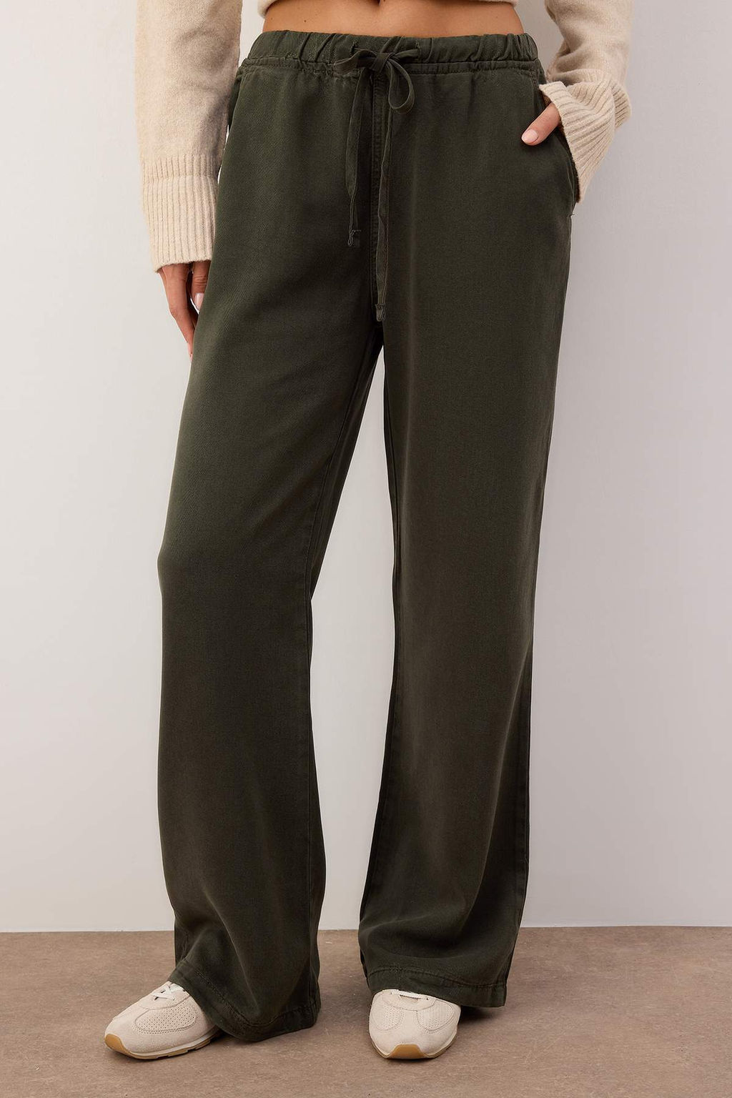 Bej More Sustainable %100 Tencel Beli Lastikli Yuksek Bel Jeans TWOSS24JE00203 - Trendyolmilla фото 35