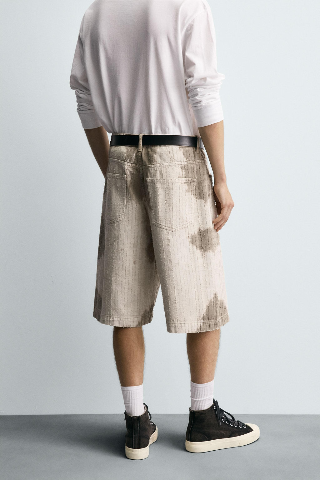 TEXTURED STRIPE BERMUDA SHORTS - Zara фото 3