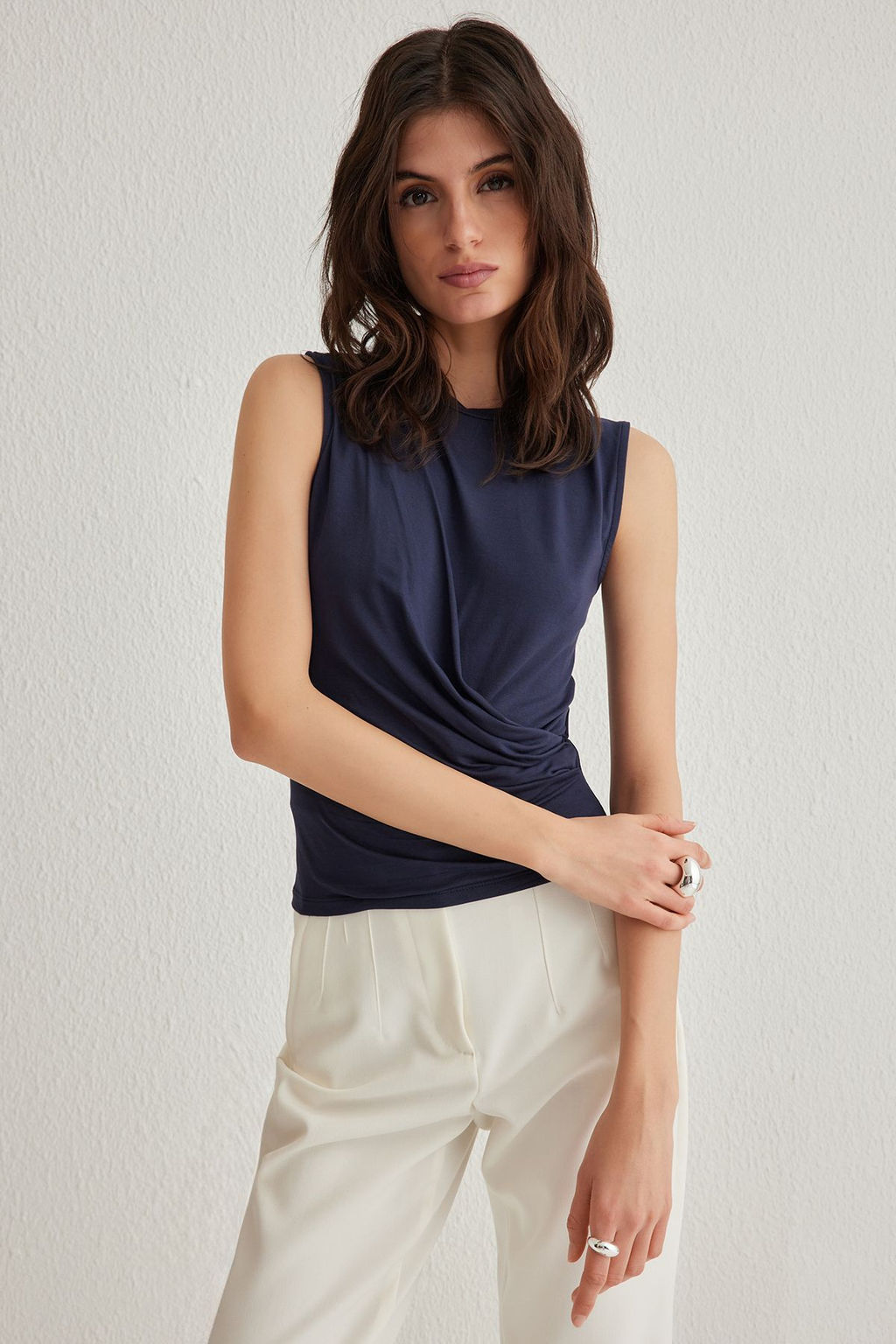 Lacivert Viskon Buzgu/Drape Detayl? Fitted/Vucuda Oturan Orme Bluz TWOSS25BZ00023 - Trendyolmilla фото 2