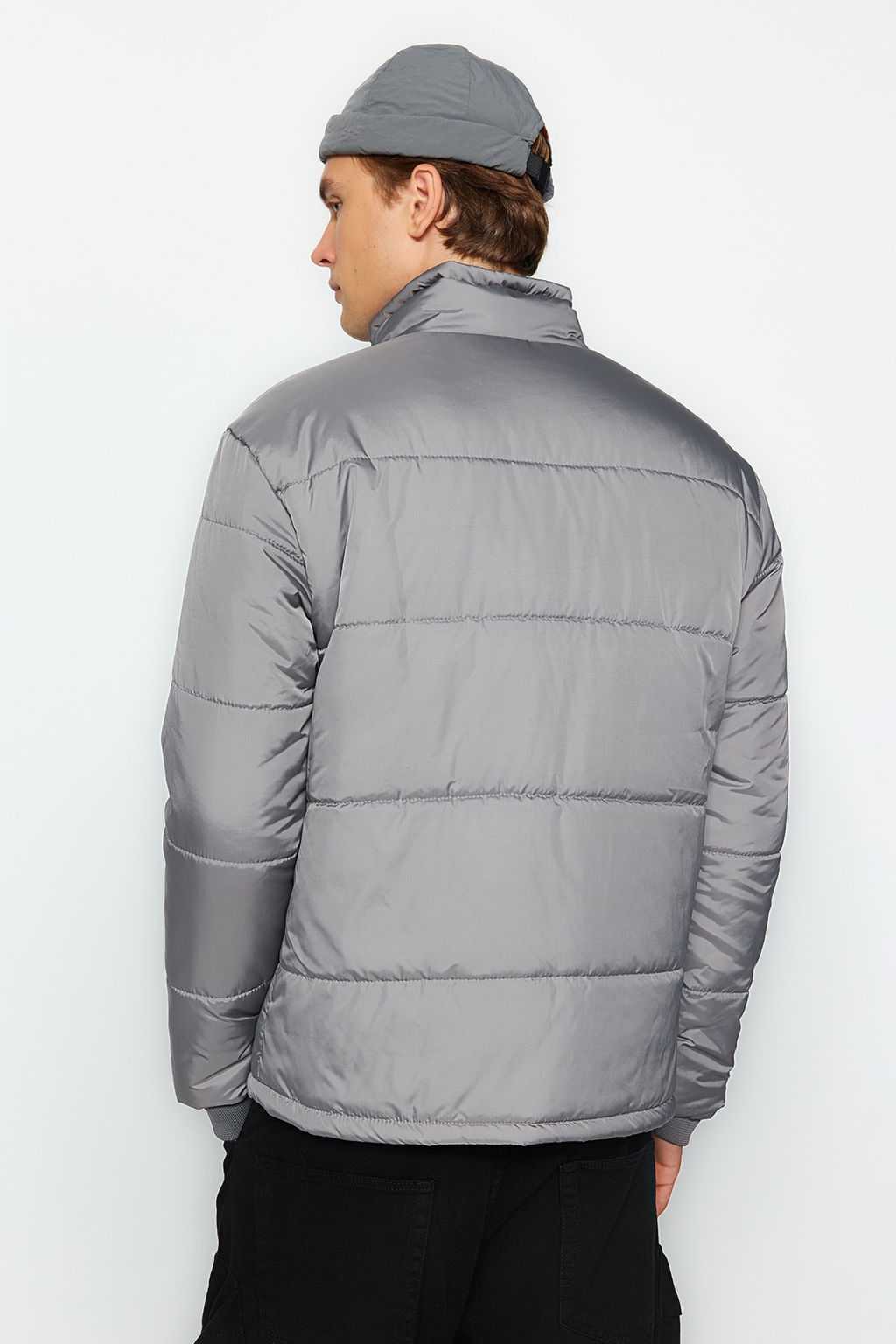 TRENDYOL MAN Gri Regular Fit Su ve Ruzgara Dayan?kl? Sisme K?sl?k Mont TMNAW23MO00097 - Trendyolmilla фото 5