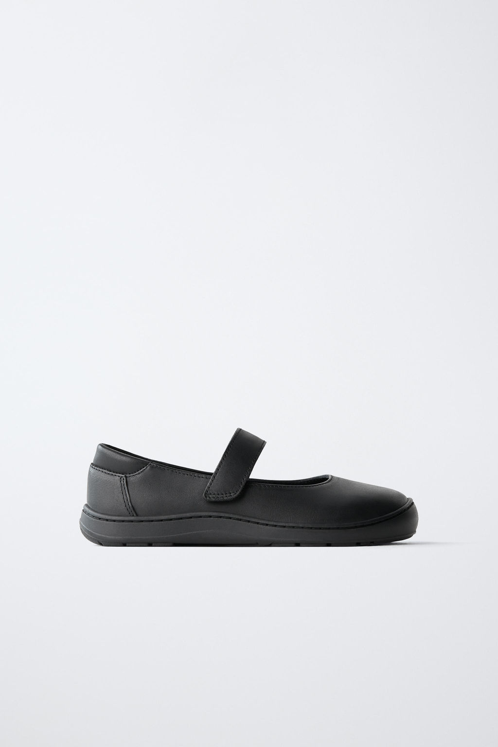 BAILARINA COLEGIAL BAREFOOT / Negro