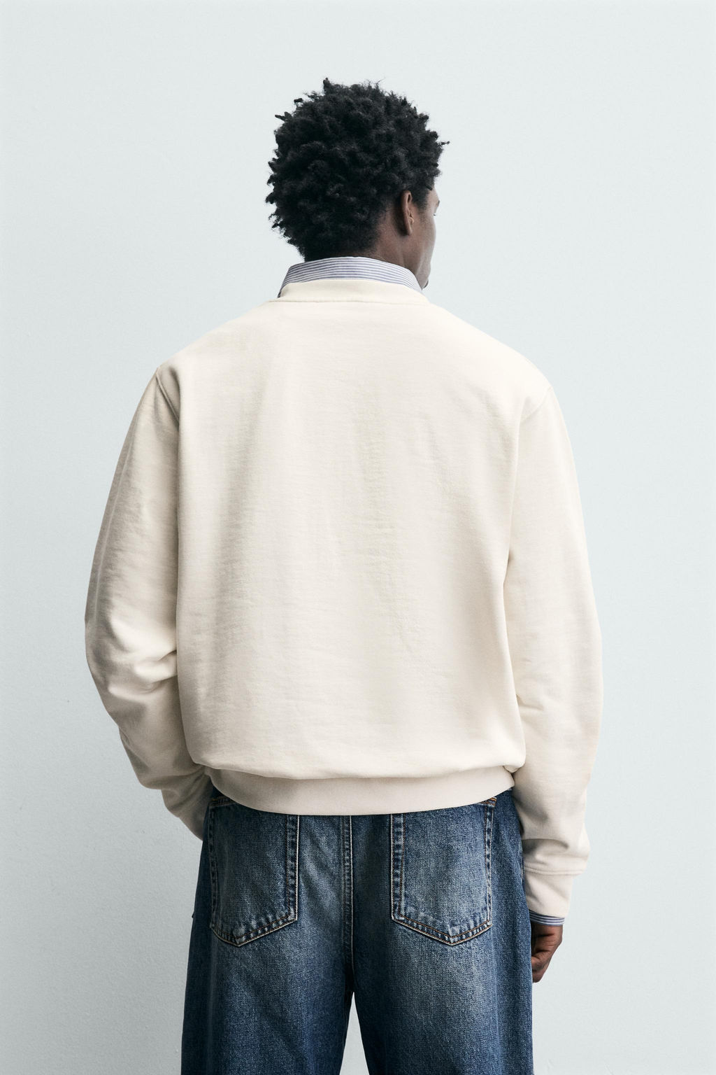 REGULAR FIT PRINTED SLOGAN SWEATSHIRT