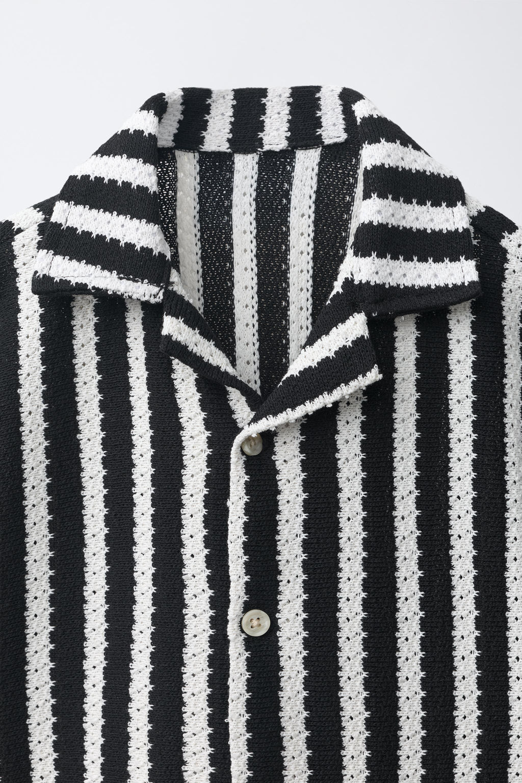 CAMISA PUNTO RAYAS / Negro - Zara фото 3