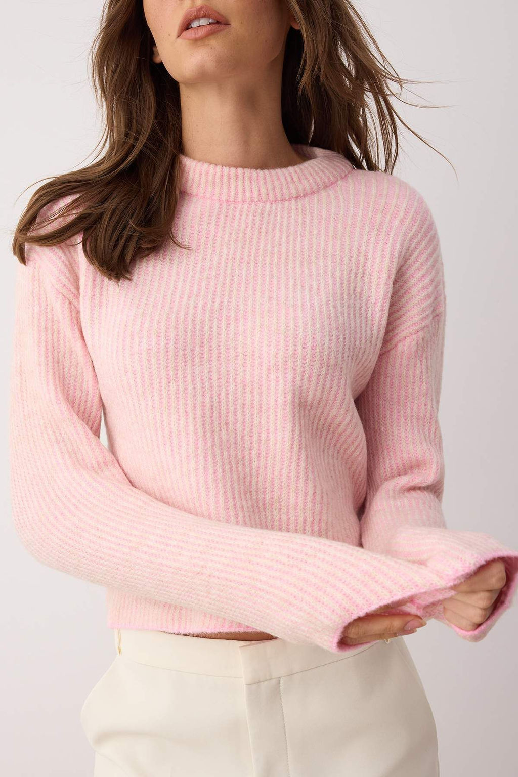 Pembe Crop Yumusak Dokulu Bisiklet Yaka Triko Kazak TWOAW25KZ00000