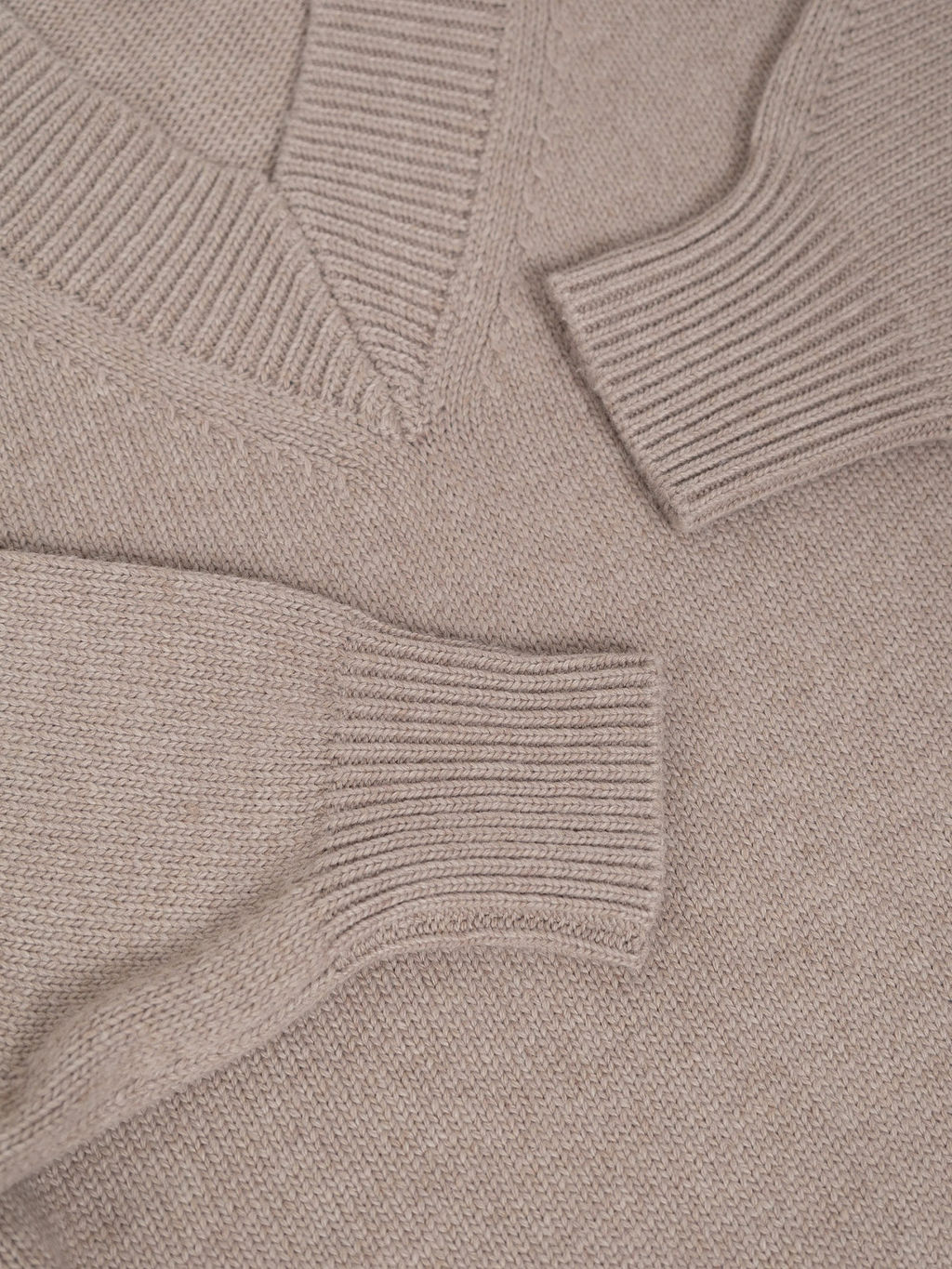 Джемпер с v-образным вырезом B2877/kaffi - Emka фото 6