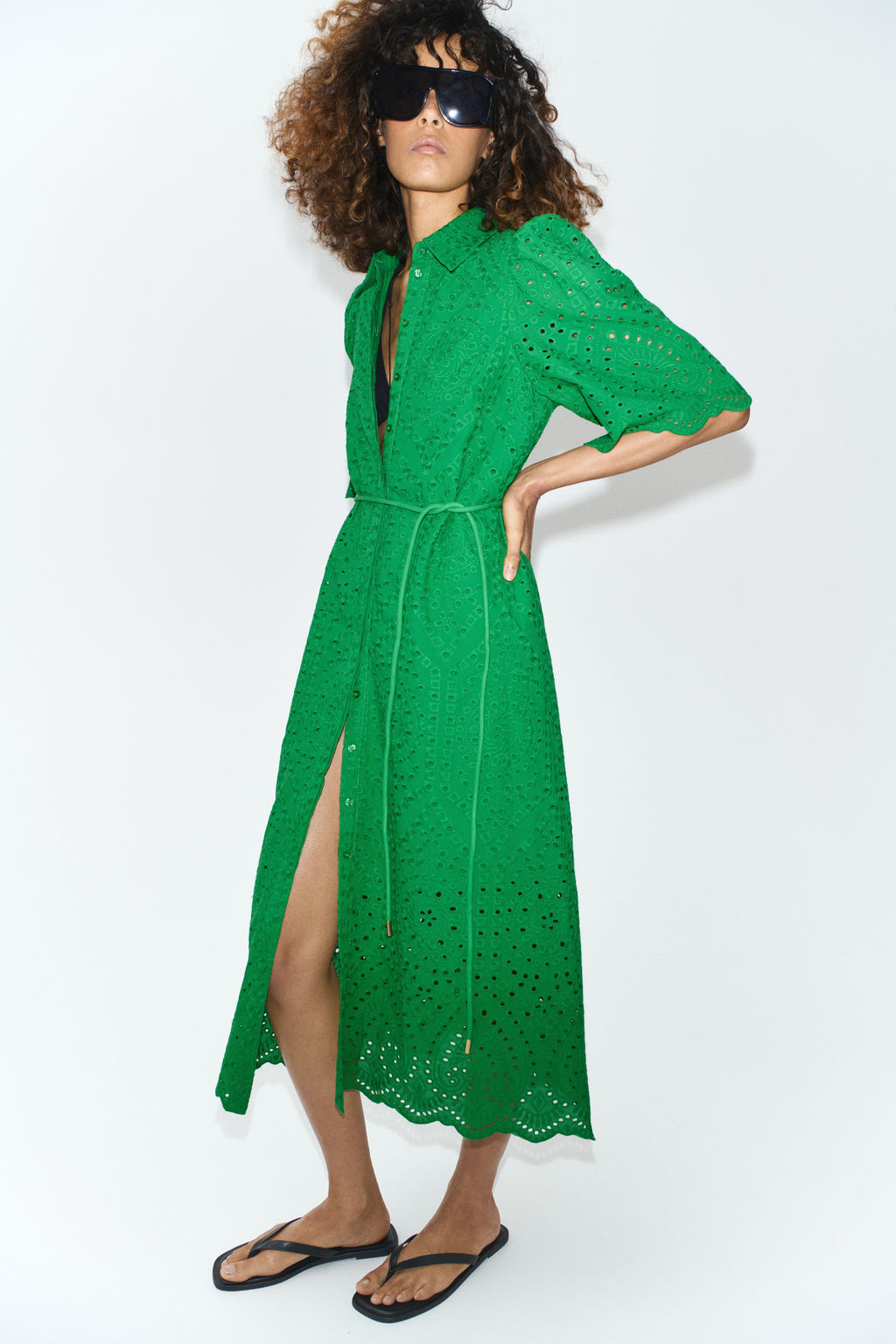 Vestido camisero de algod?n con bordado ingl?s - H&m фото 2