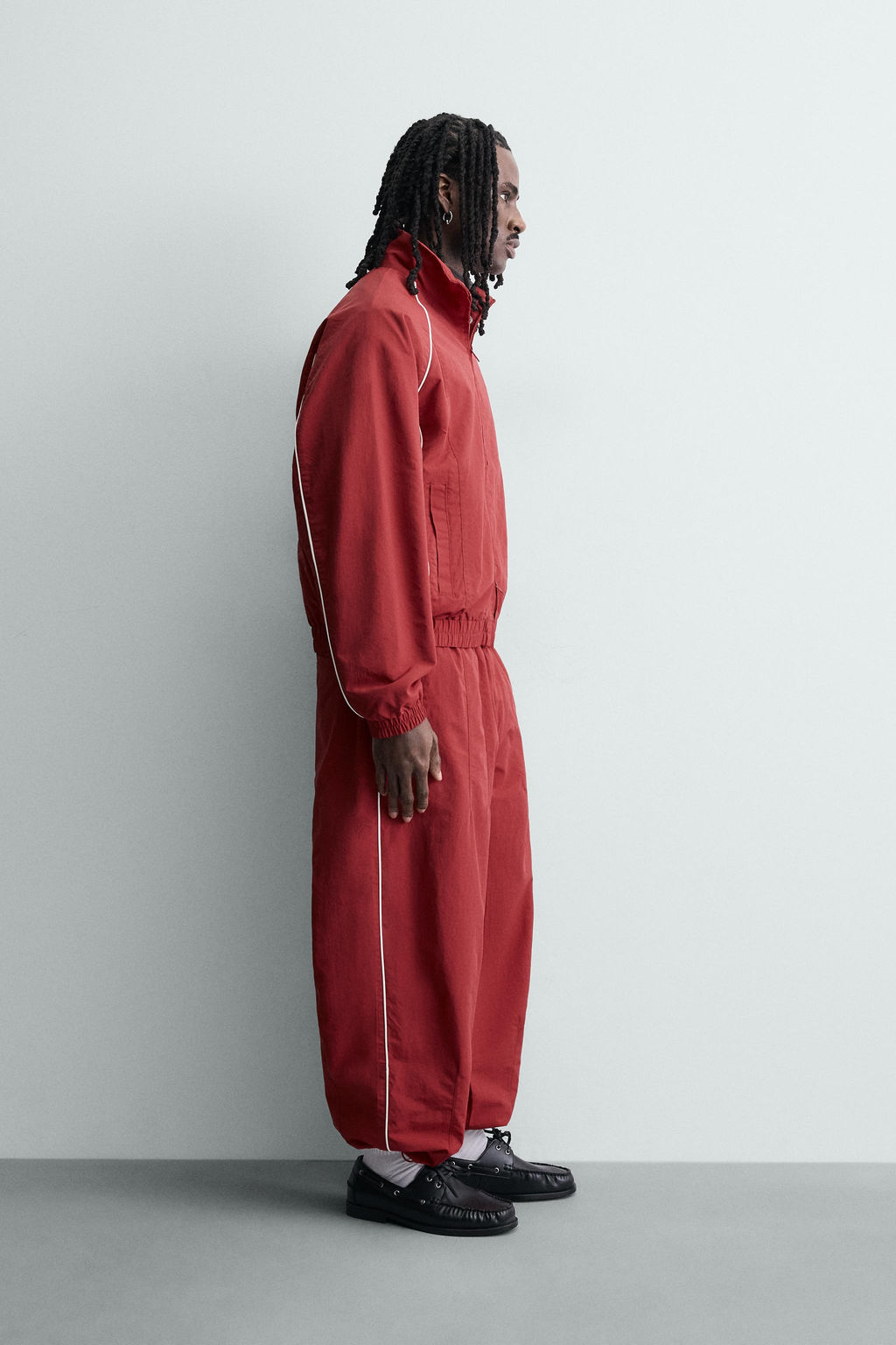 CHAQUETA T?CNICA CONTRASTES / Rojo - Zara фото 4