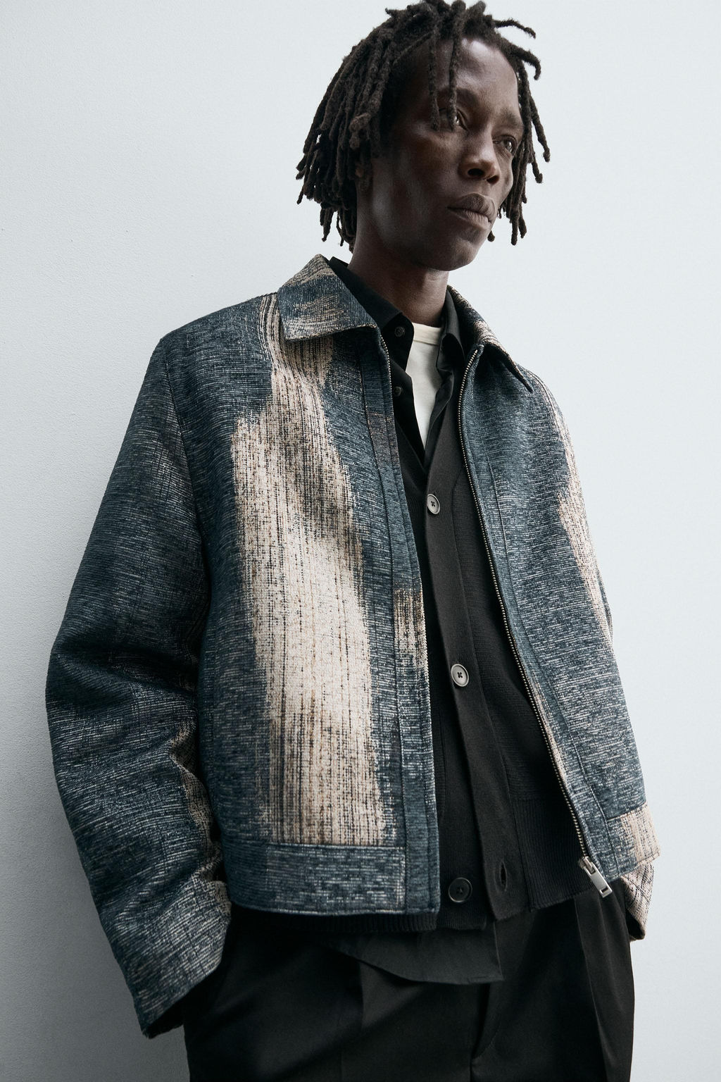 ABSTRACT JACQUARD JACKET