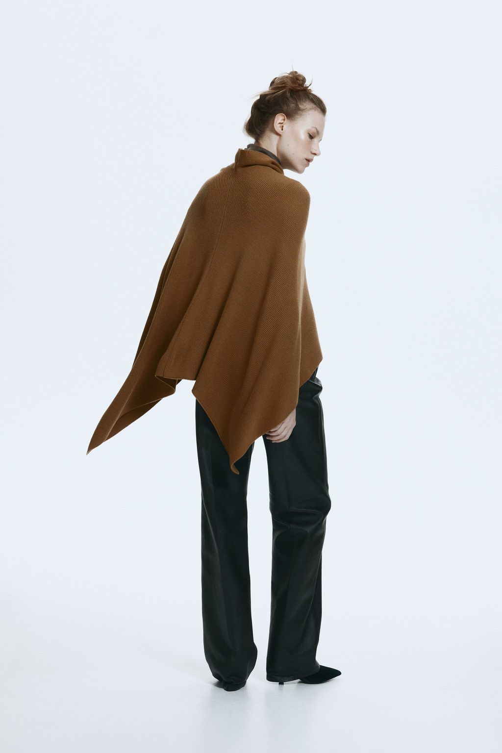 Capa con cuello alto - H&m фото 3