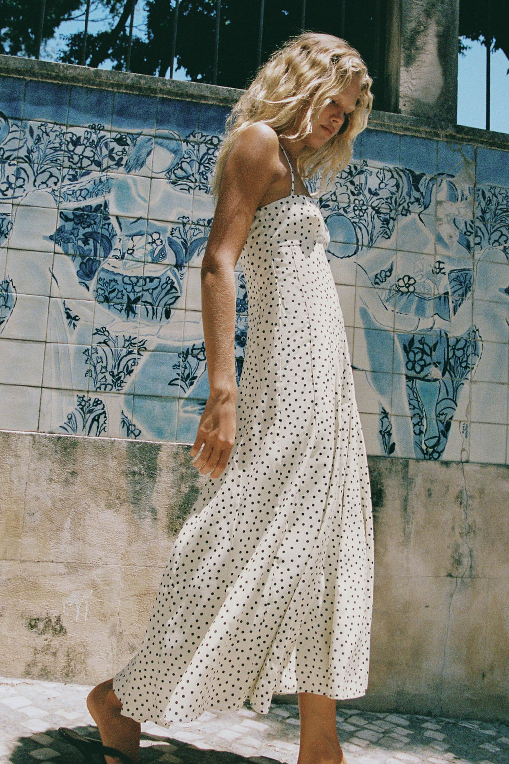VESTIDO MIDI LUNARES / Blanco / Negro - Zara фото 5