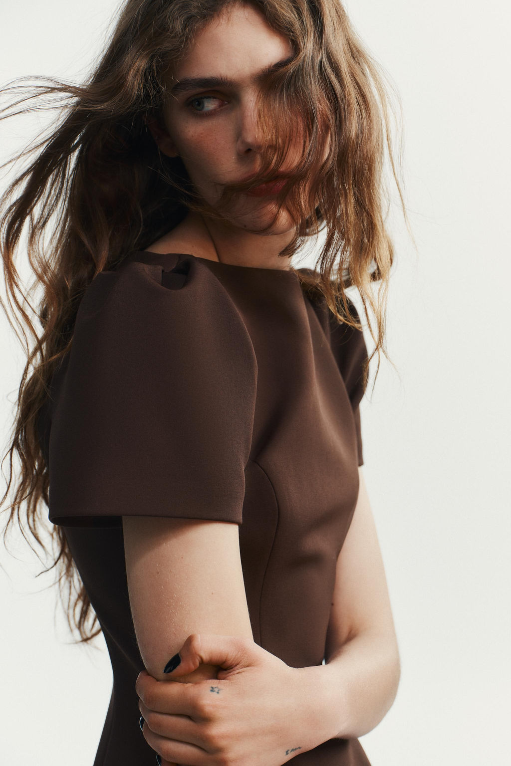 SHORT DRESS WITH PLEATS AND POCKETS - Zara фото 4