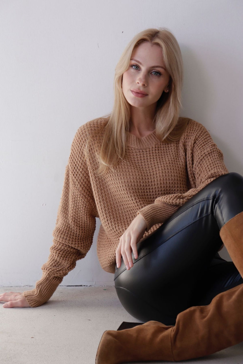 10815 Джемпер светло-коричневый - Martichelli фото 14