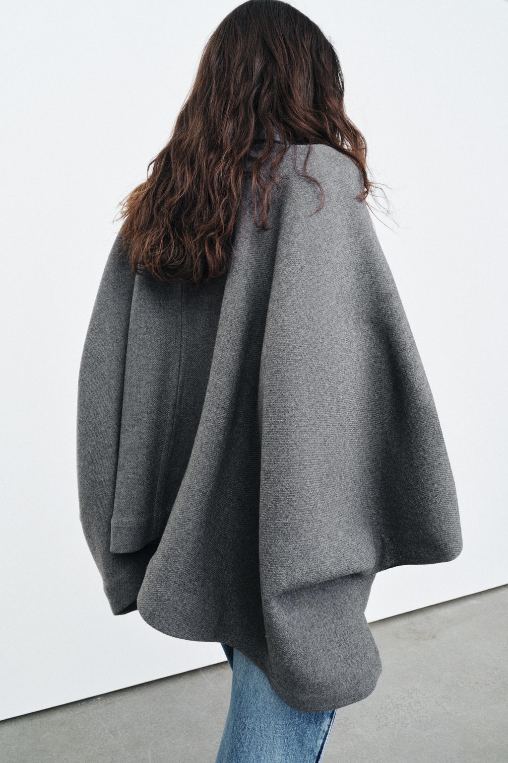 ZW COLLECTION WOOL BLEND CAPE LIMITED EDITION - Zara фото 13