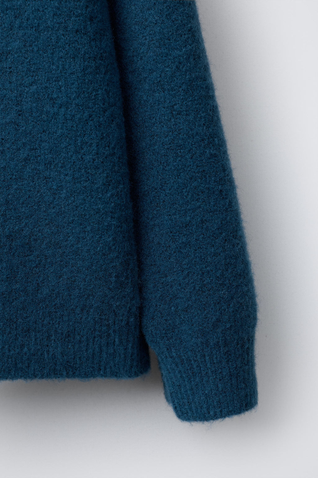 SOFT WOOL KNIT SWEATER - Zara фото 4