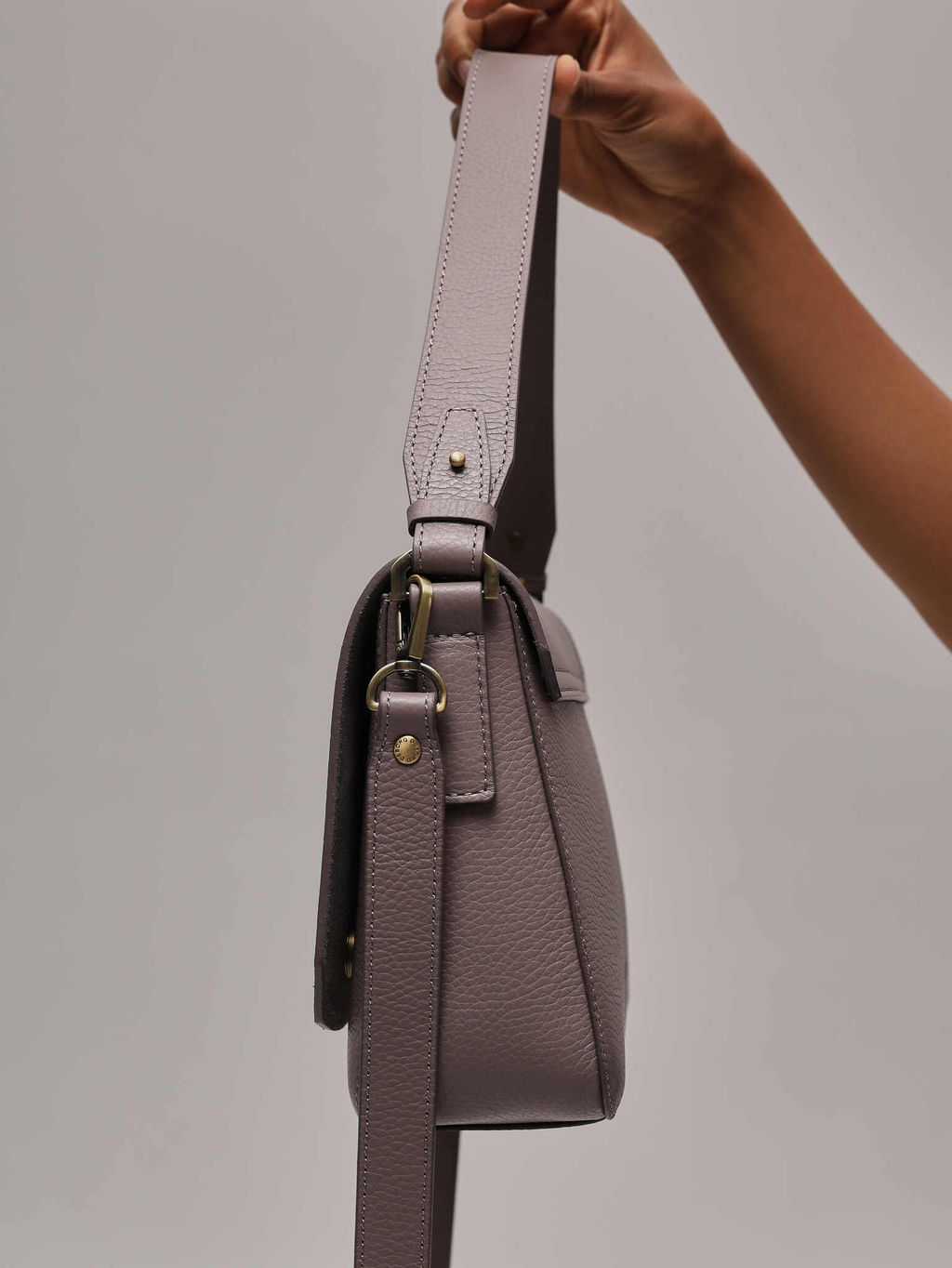 Сумка на плечо Deboro 30512 розово-серый