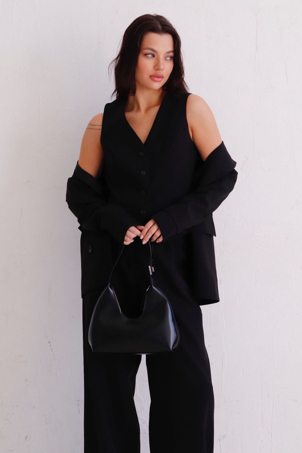 12625 Костюм брючный с жилетом чёрный - Martichelli фото 6