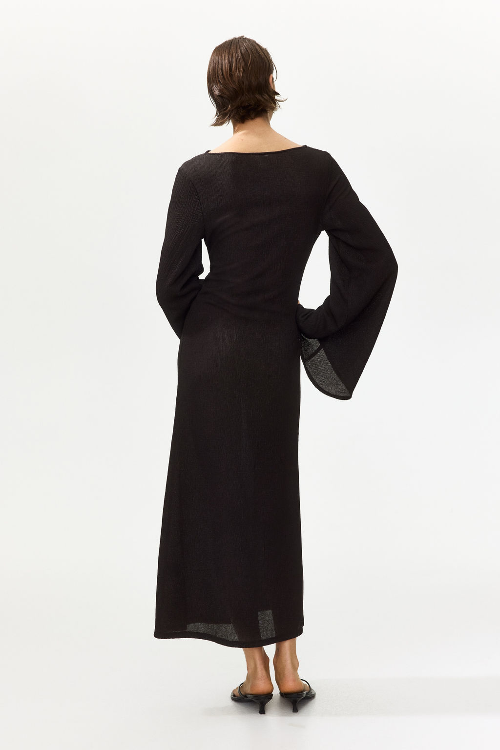 Vestido de punto con mangas trompeta - H&m фото 4