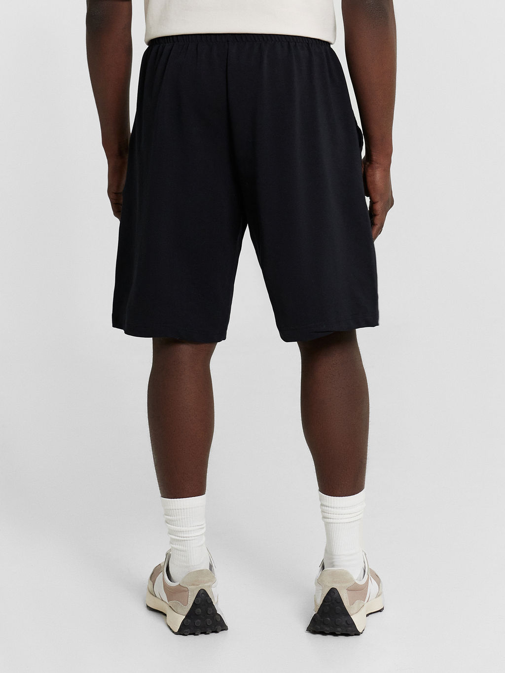 Шорты мужские в черном цвете