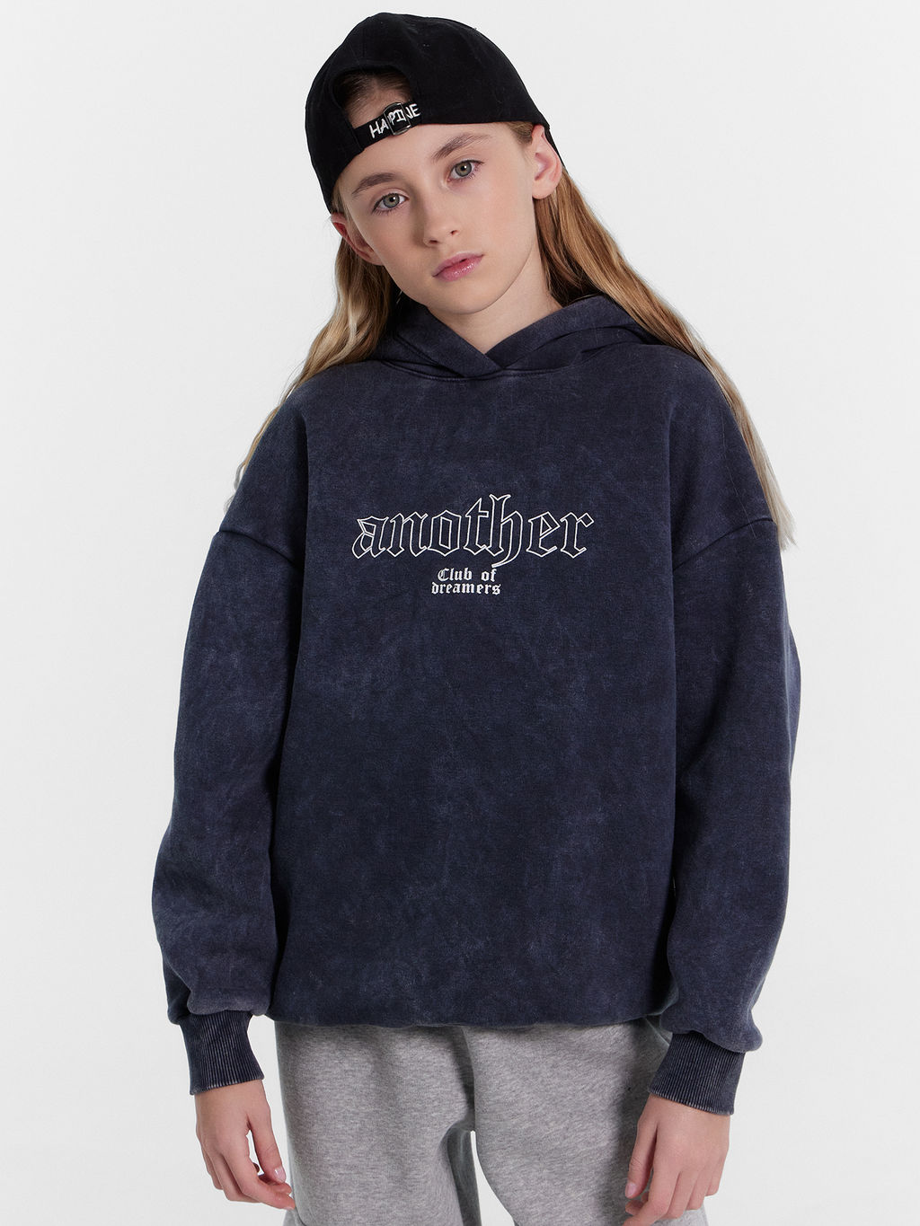 Худи для девочек серое с принтом