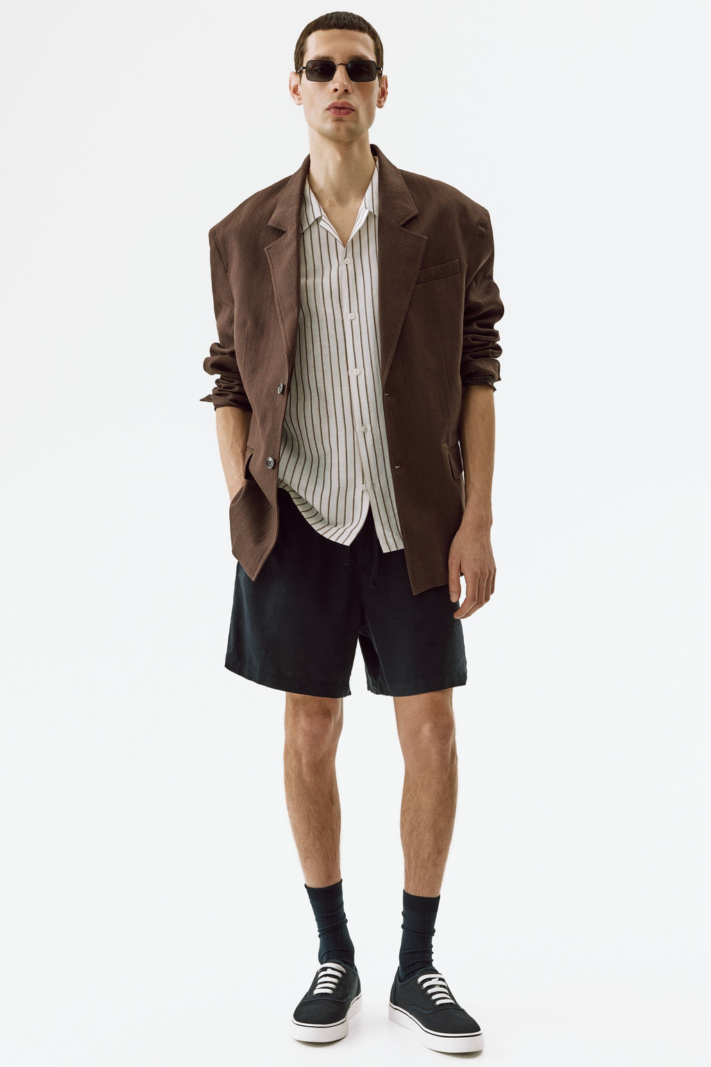 Pantal?n corto en mezcla de lino Relaxed Fit - H&m фото 10