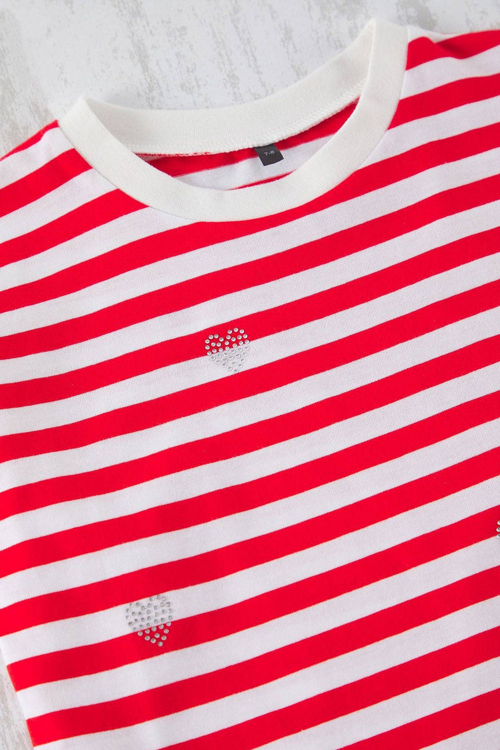 Siyah Cizgili K?z Cocuk %100 Pamuk Kalp Nak?sl? Oversze K?sa Kol Orme T-Shirt TKDSS25TS00036 - Trendyolmilla фото 4