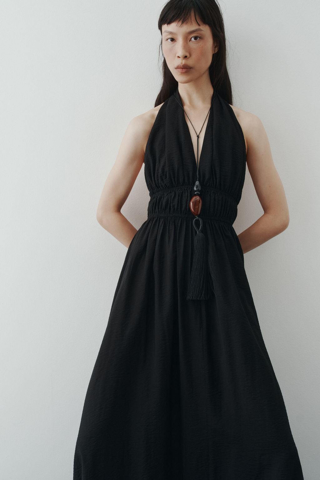 Vestido halter con vuelo - H&m фото 4