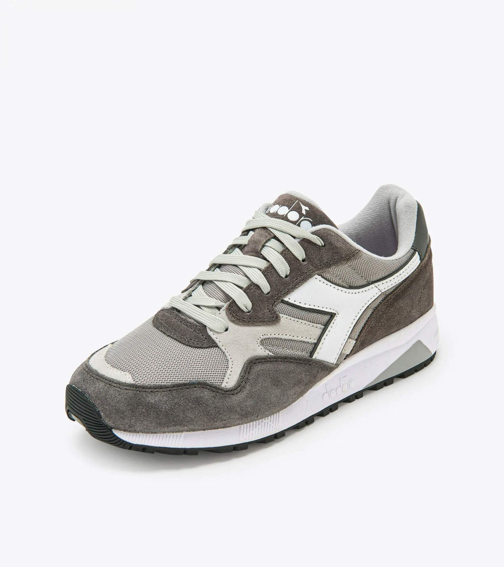Кроссовки Diadora N902 хаки
