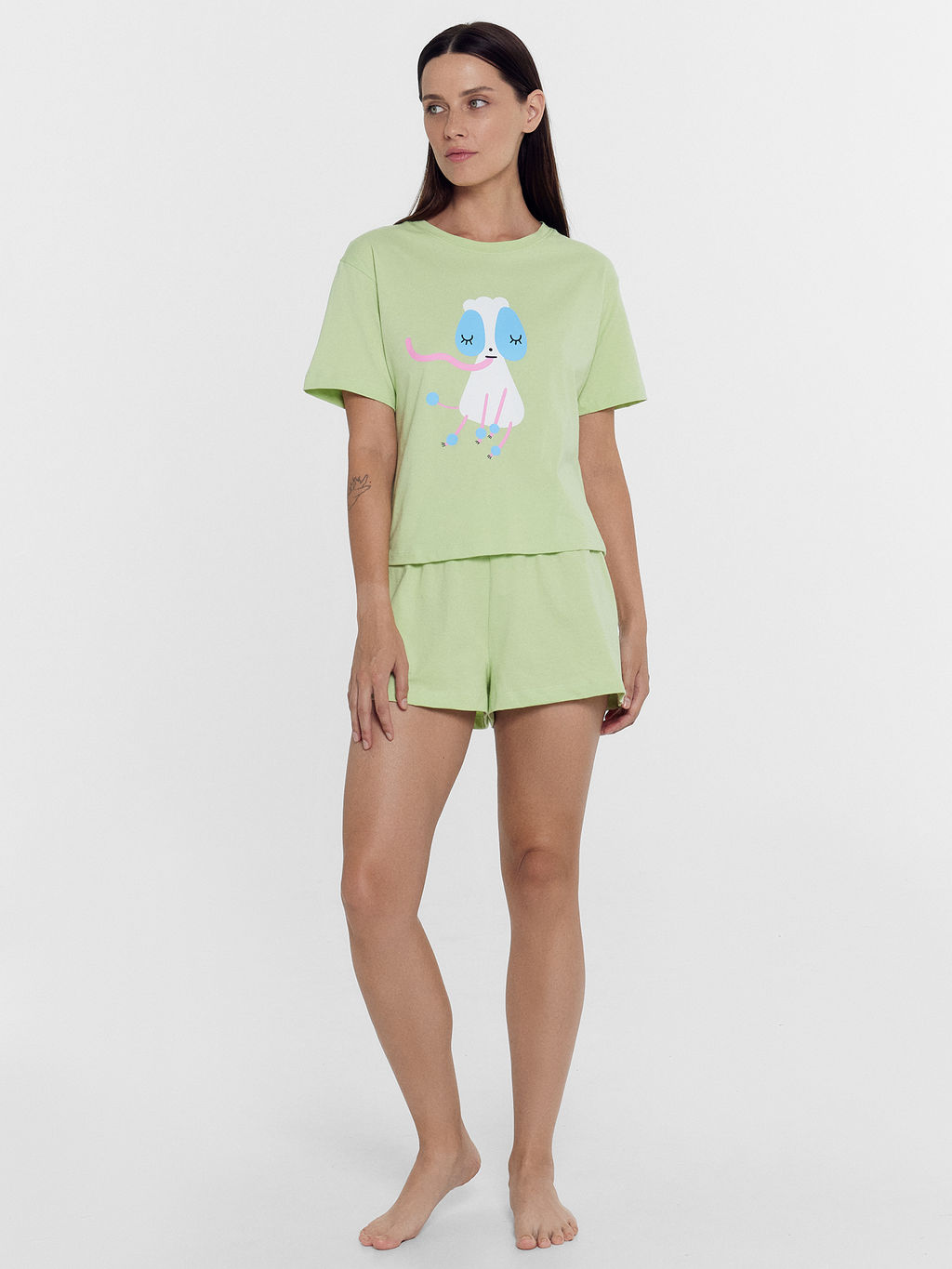 Комплект женский (футболка, шорты) зеленый с милой овечкой лимонный сорбет +печать 592536 - Mark formelle фото 2