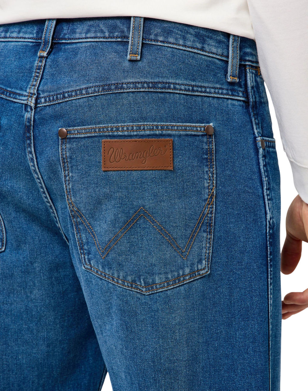 Джинсы мужские